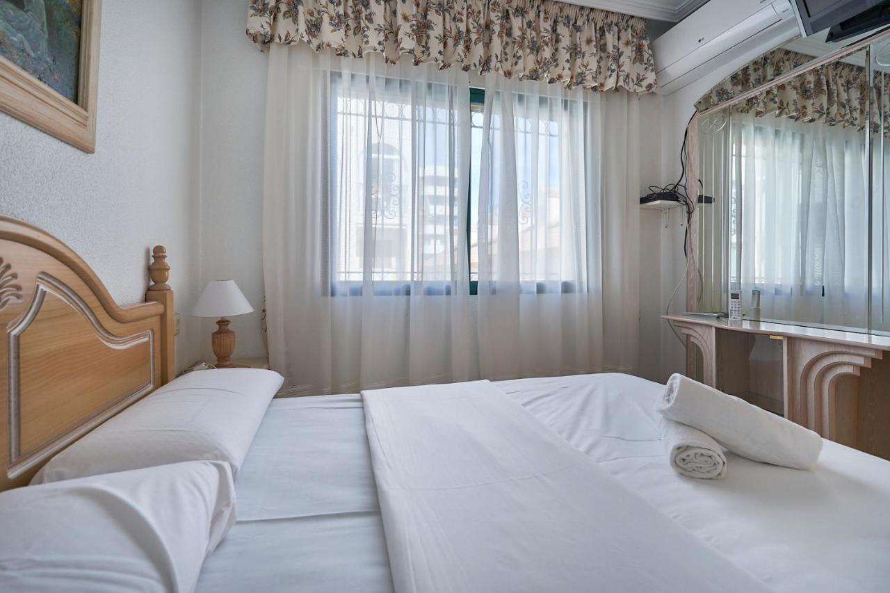 Espanhouse Playa Townhouse In La Zenia Close To The Beach โอริอุเอลา ภายนอก รูปภาพ