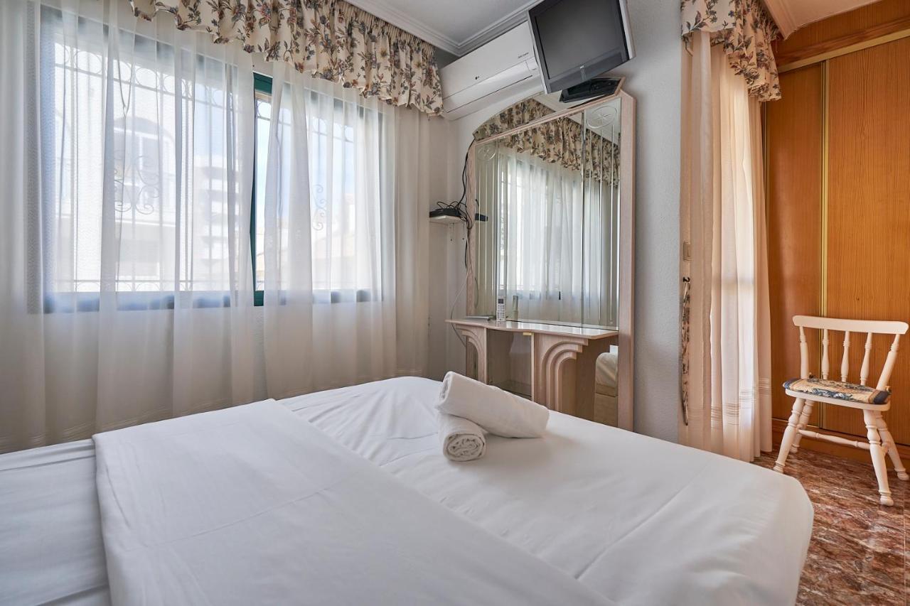 Espanhouse Playa Townhouse In La Zenia Close To The Beach โอริอุเอลา ภายนอก รูปภาพ