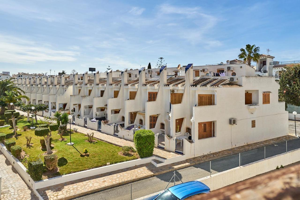 Espanhouse Playa Townhouse In La Zenia Close To The Beach โอริอุเอลา ภายนอก รูปภาพ